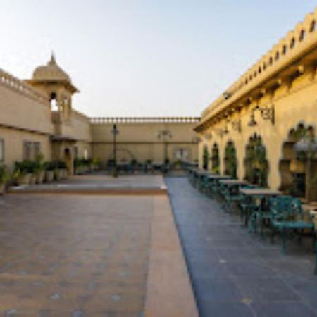 Laxminarayan Club & Resort Vadodara Kültér fotó
